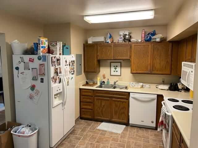 WELLINGTON II-kitchen