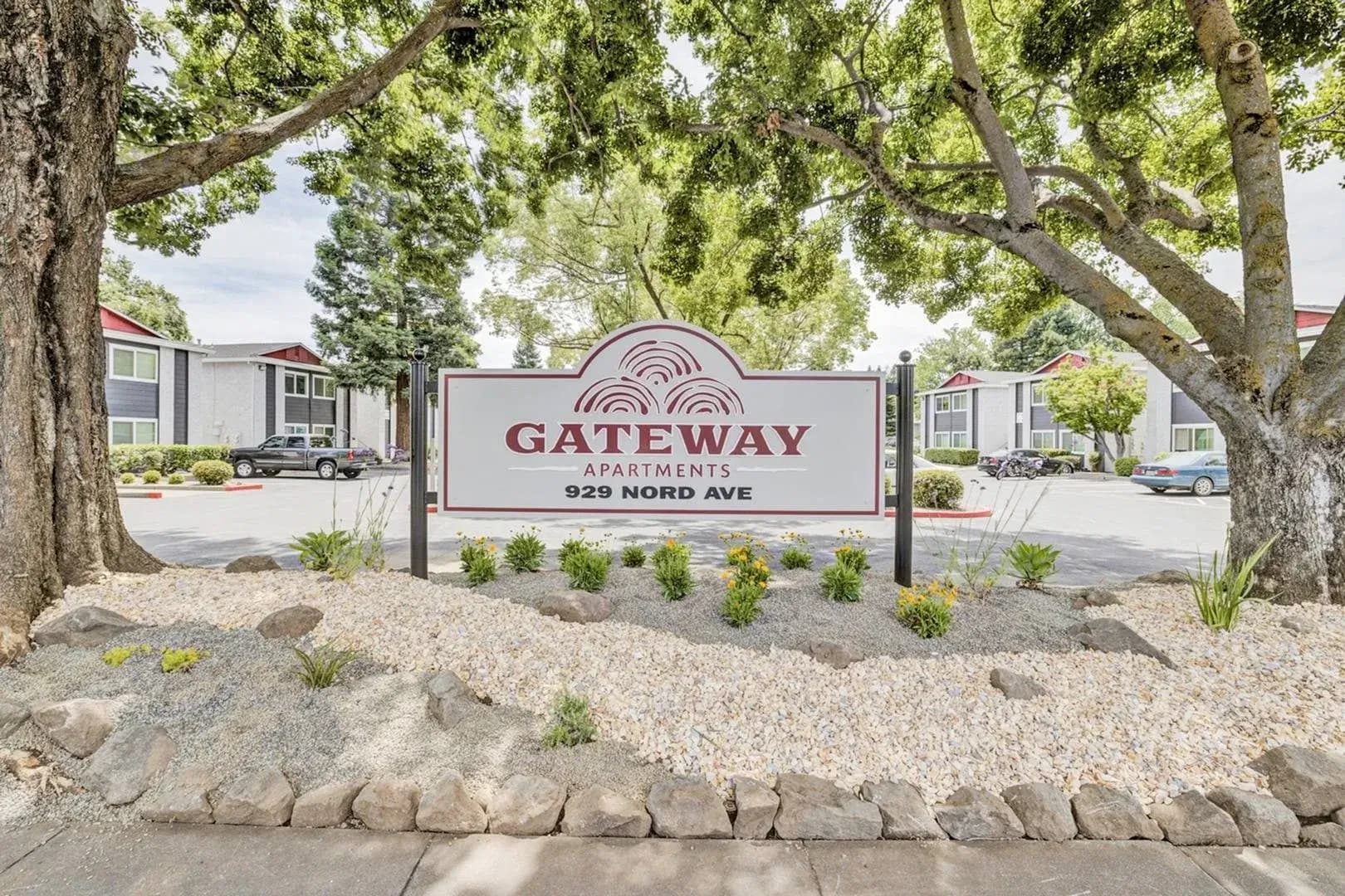 Gateway Apartments