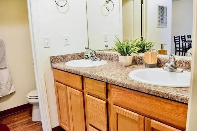pinnacle bathroom