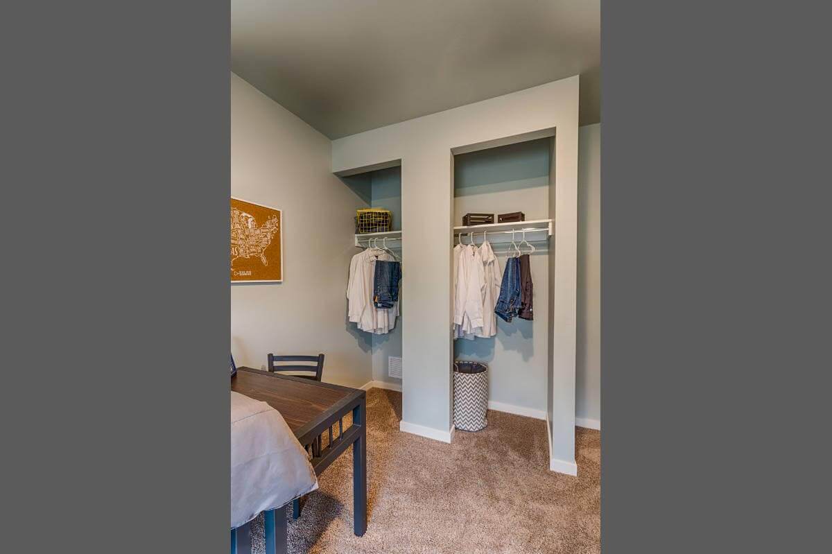 Brigham's-Mill-bedroom