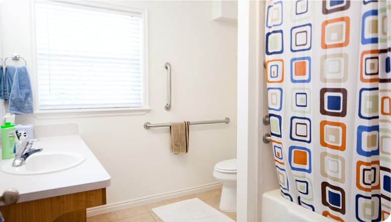Jacob's-House-bathroom