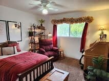 College Park Plaza Apartments