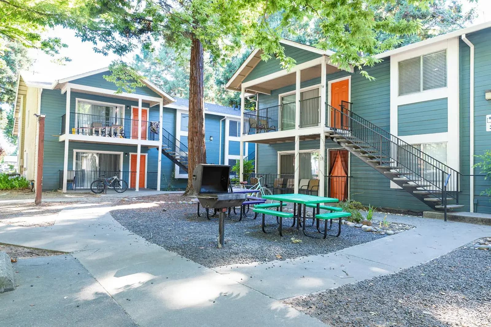 Redwood Cove Apartments