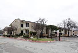 3 bed 2 bath