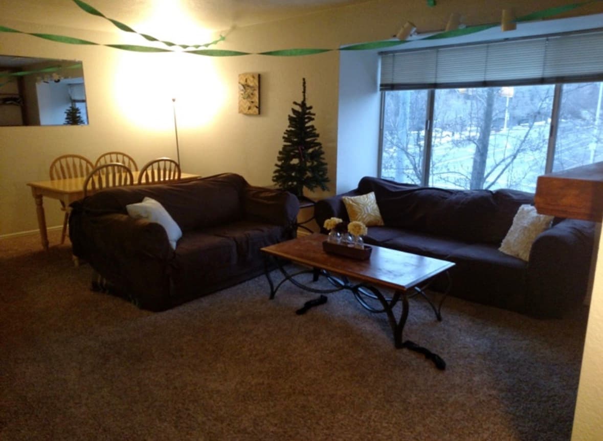 758 E 900 N St, Provo, UT 84606, USA