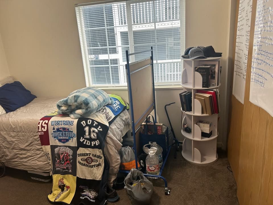 Private room mens housing Fall 26-27 @ Carriage Cove