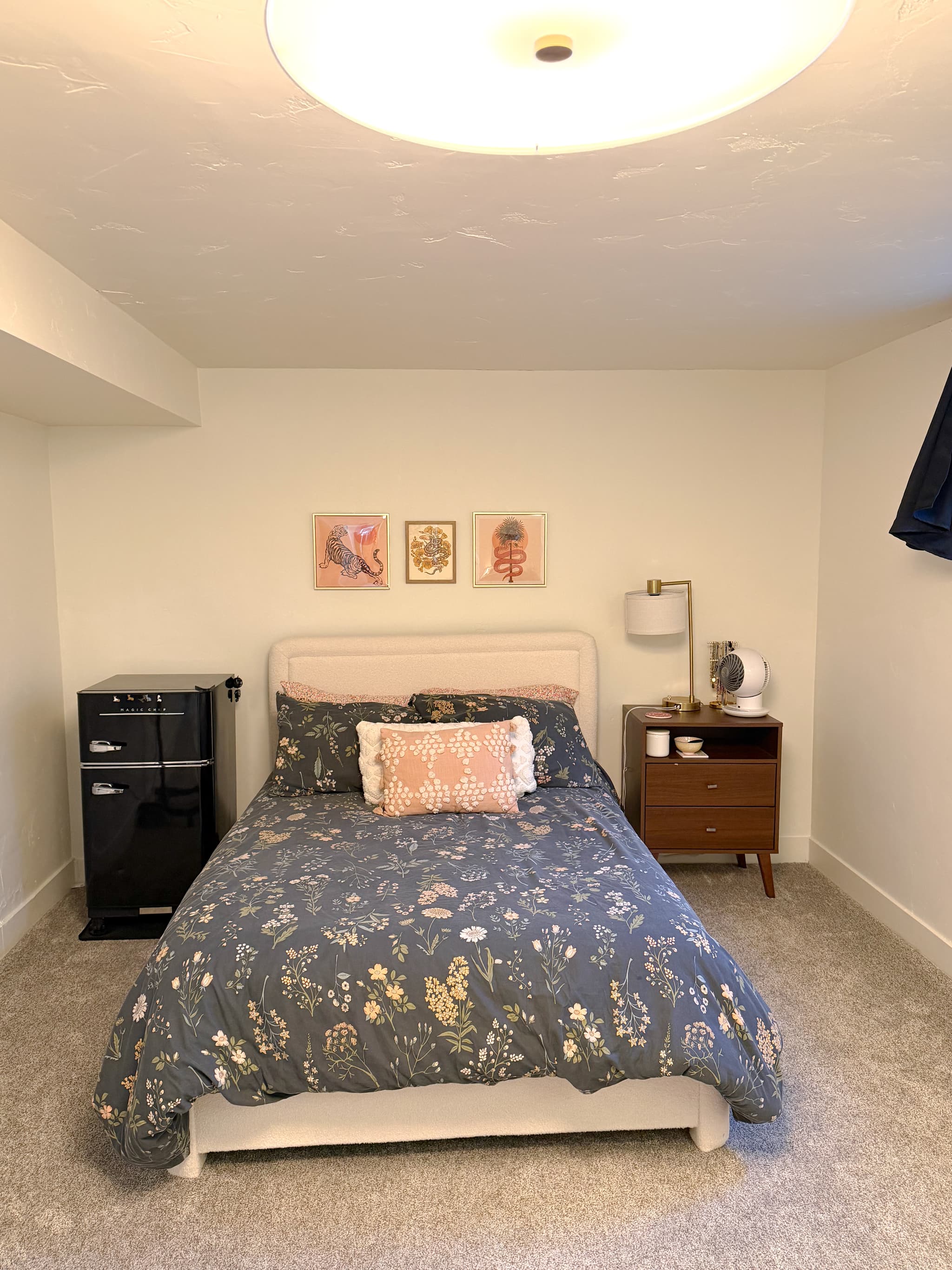320 South 800 East, Salt Lake City, UT 84102, USA