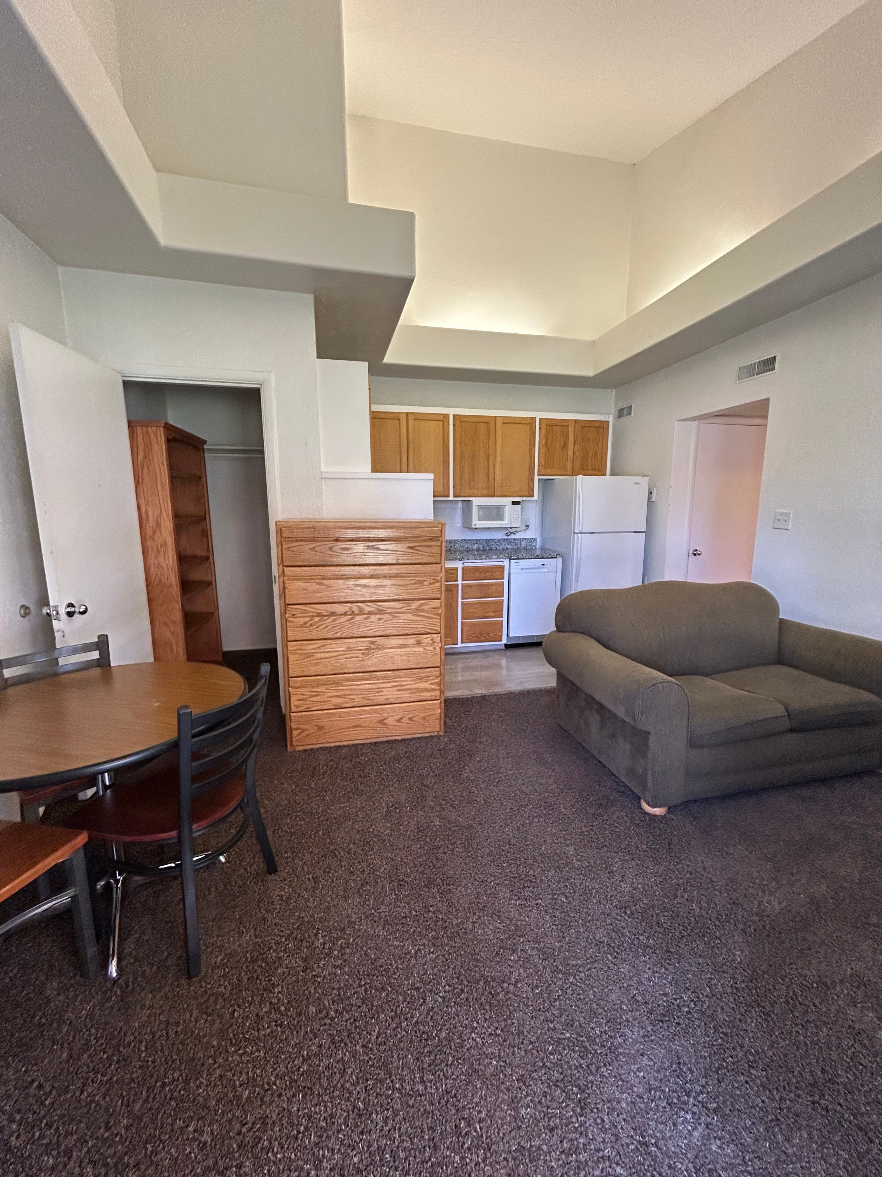 $100 Off Rent at Rare 2-Person Spot at King Henry! Social Living Without 6 Roommates