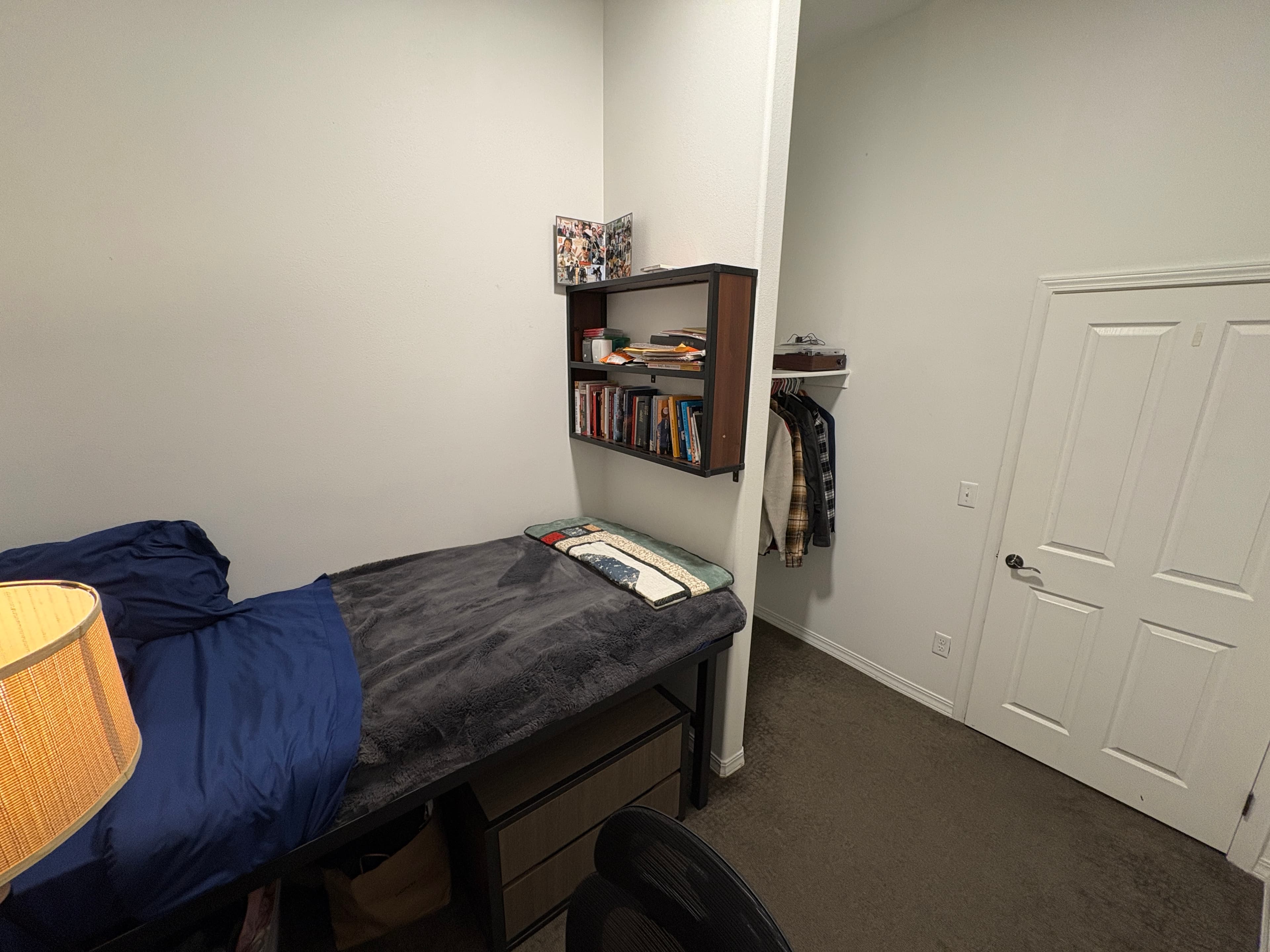 Male Private Room (August free)