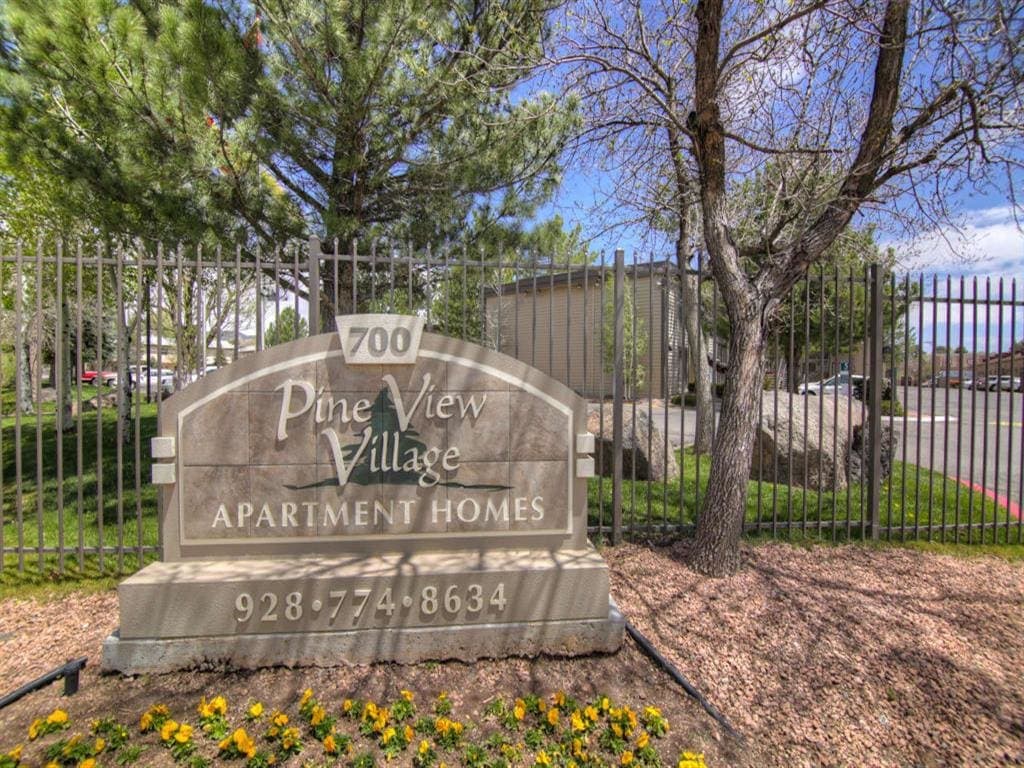 4 bed / 4 bath – Private