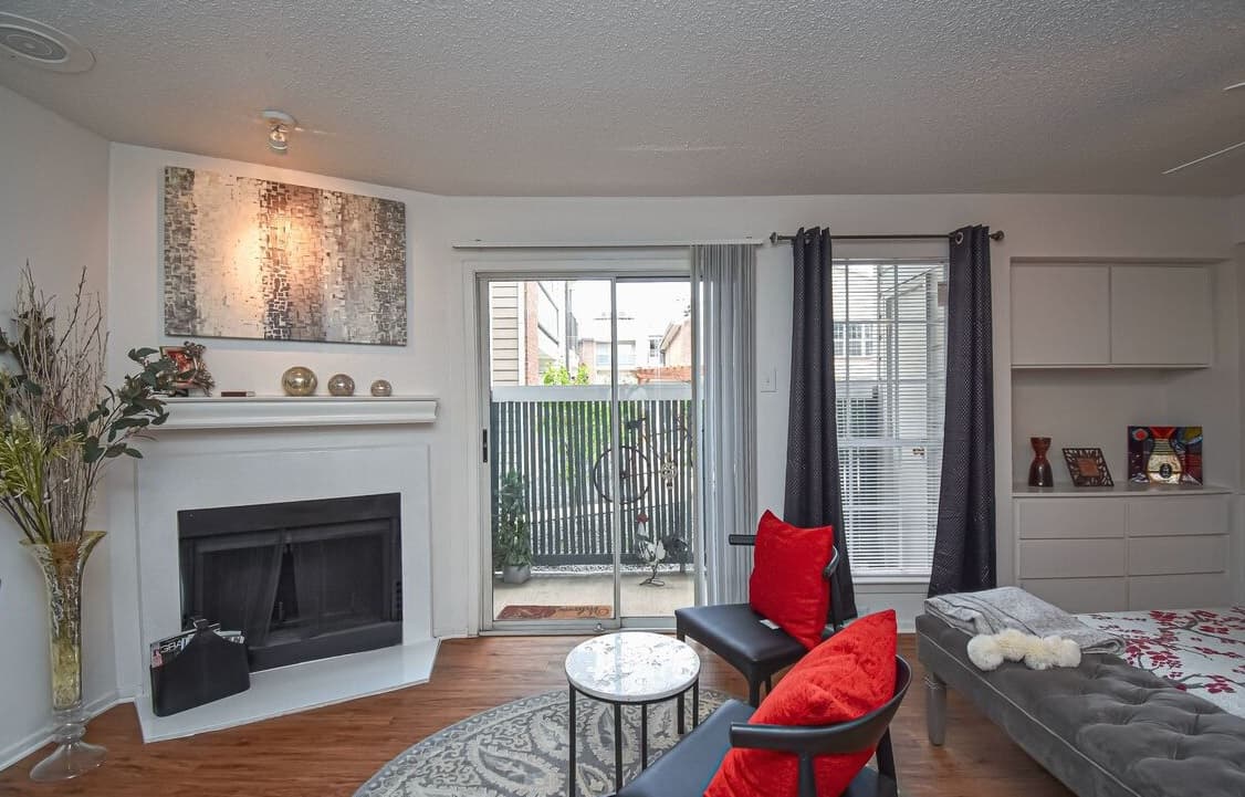 Centerpoint apartments