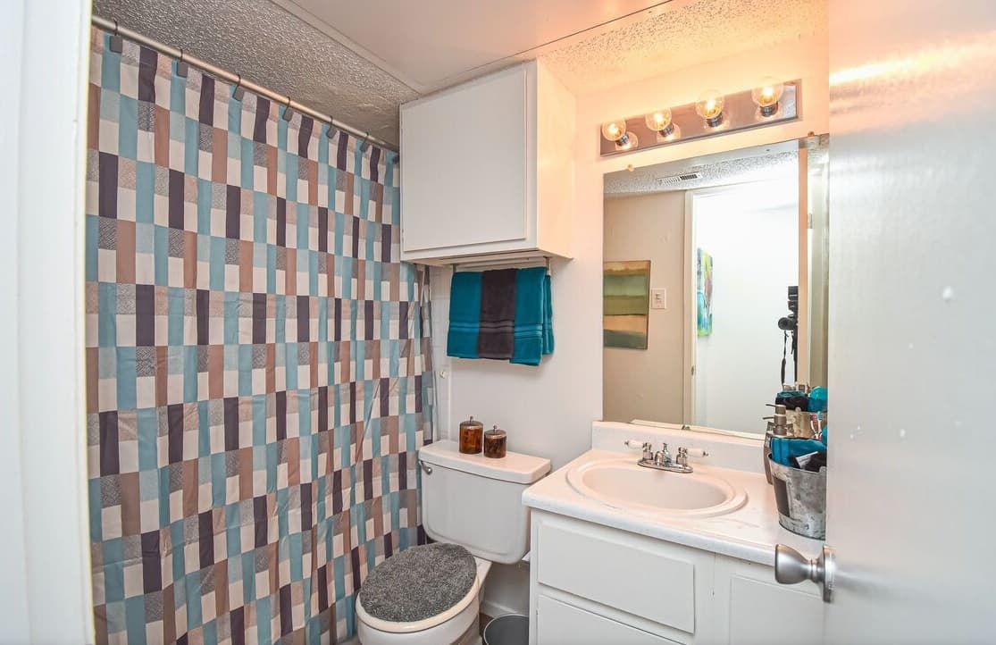 Centerpoint apartments