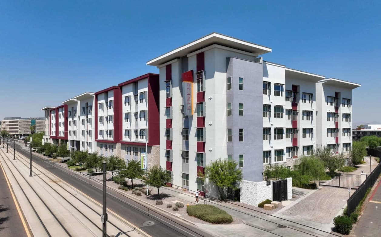 1 bed / 1 bath