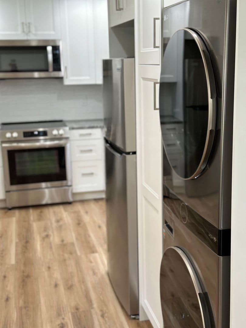 3BR/1BA