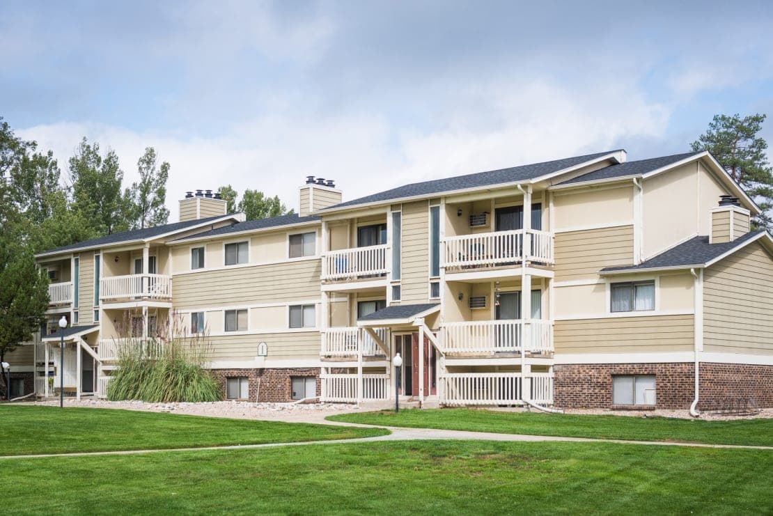 2 bed / 1 bath