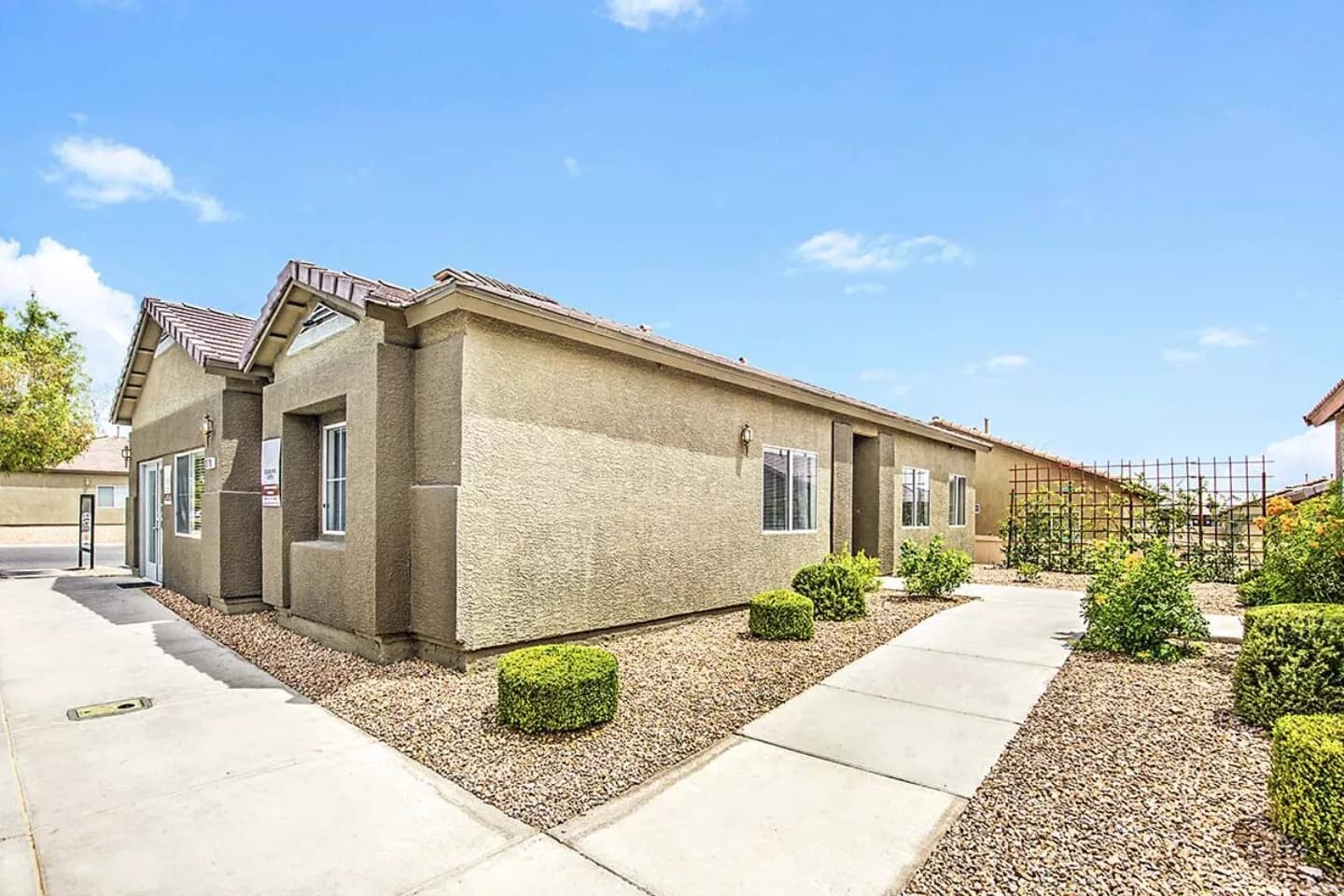 3 bed / 2 bath
