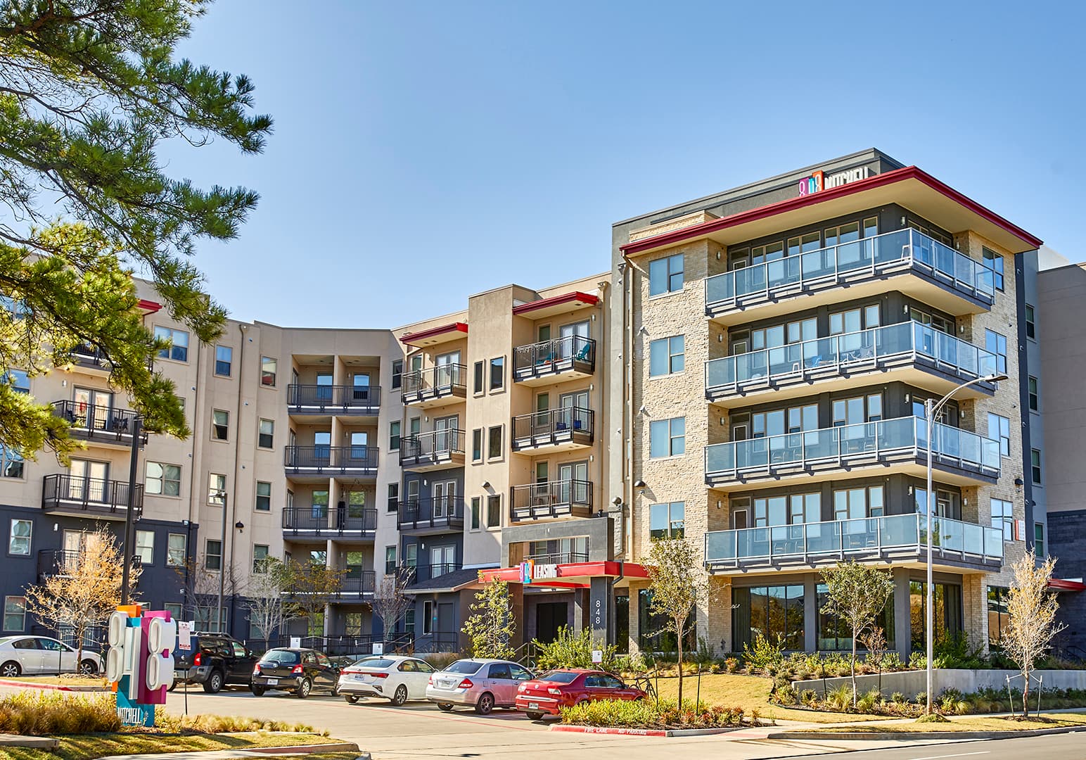 2 bed / 2 bath - Private