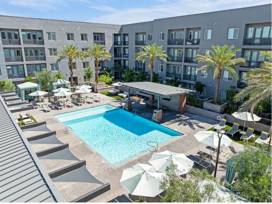 1 bed / 1 bath