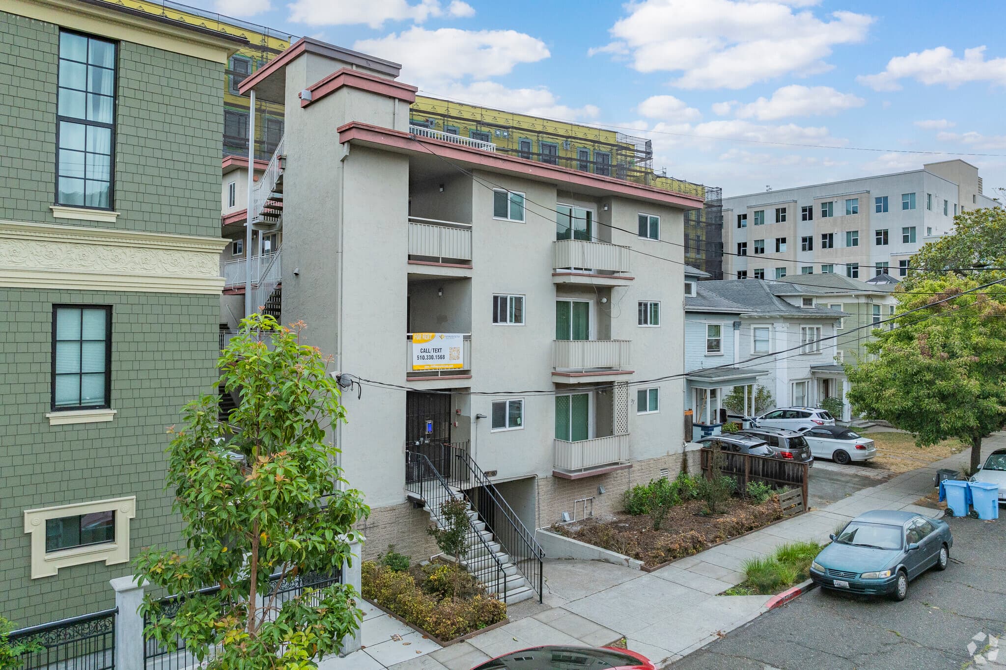 2540 Regent St