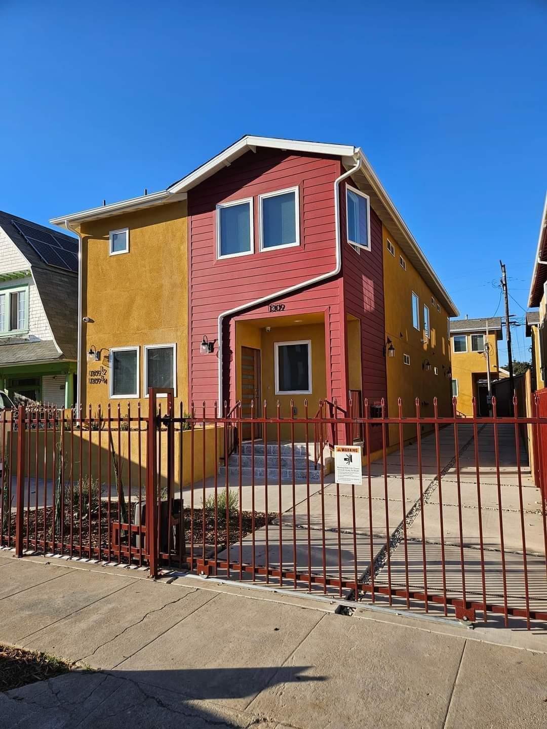 1309 West 35th Place