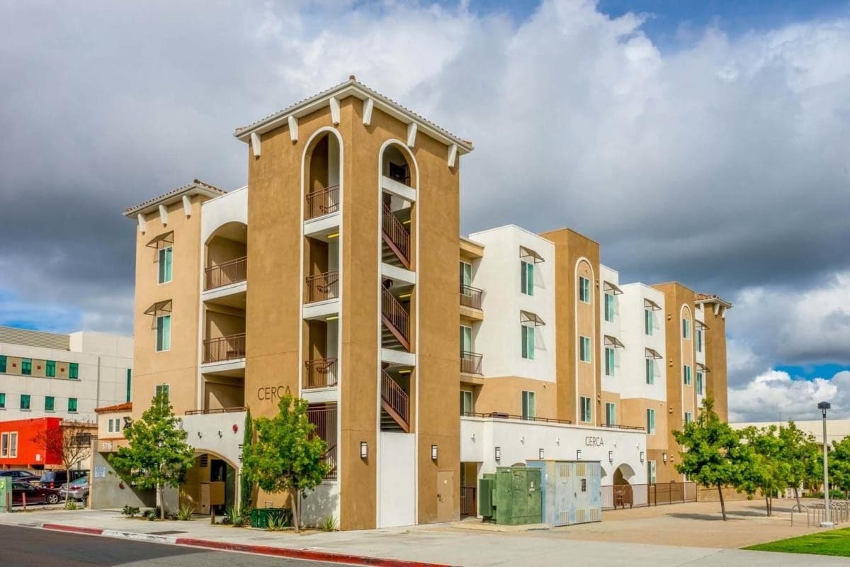 4 Bed / 2 Bath