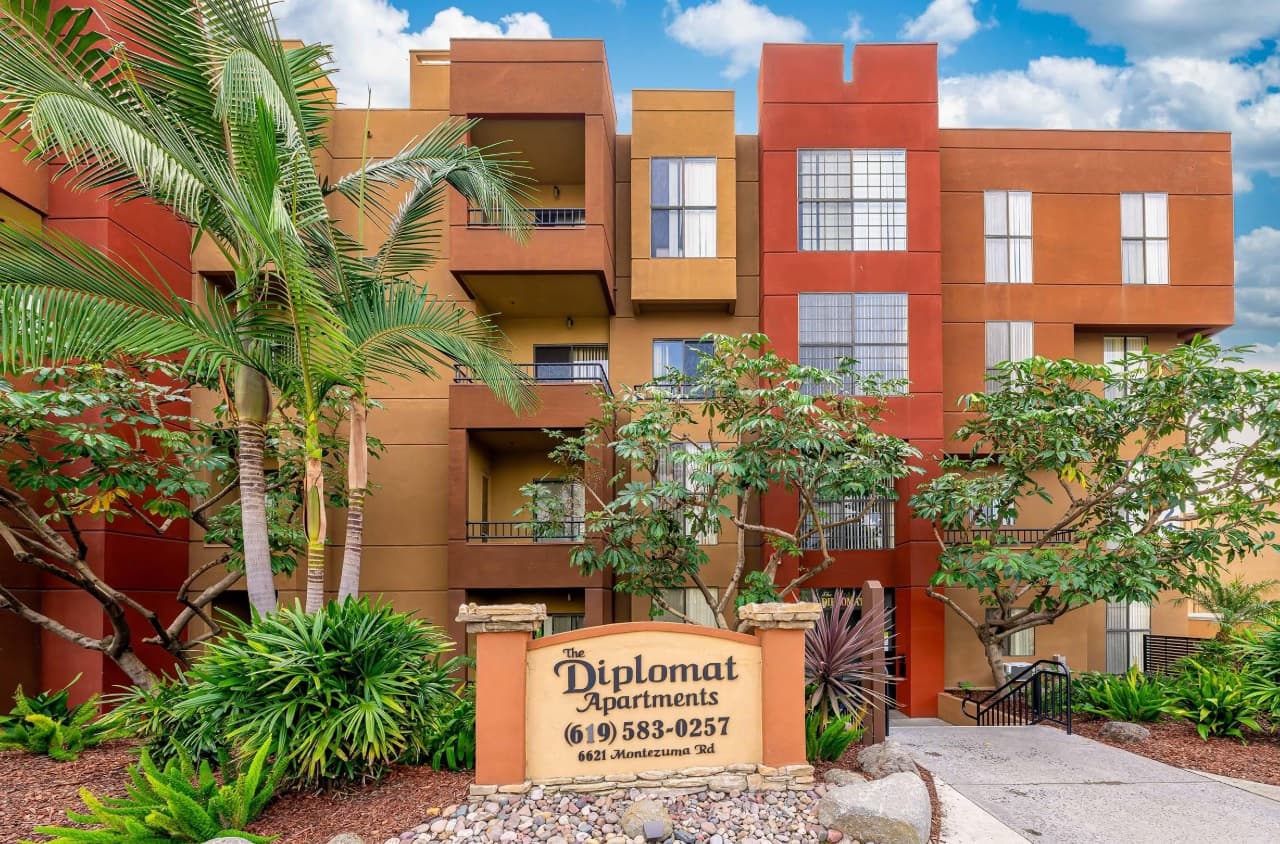 Diplomat Apartments