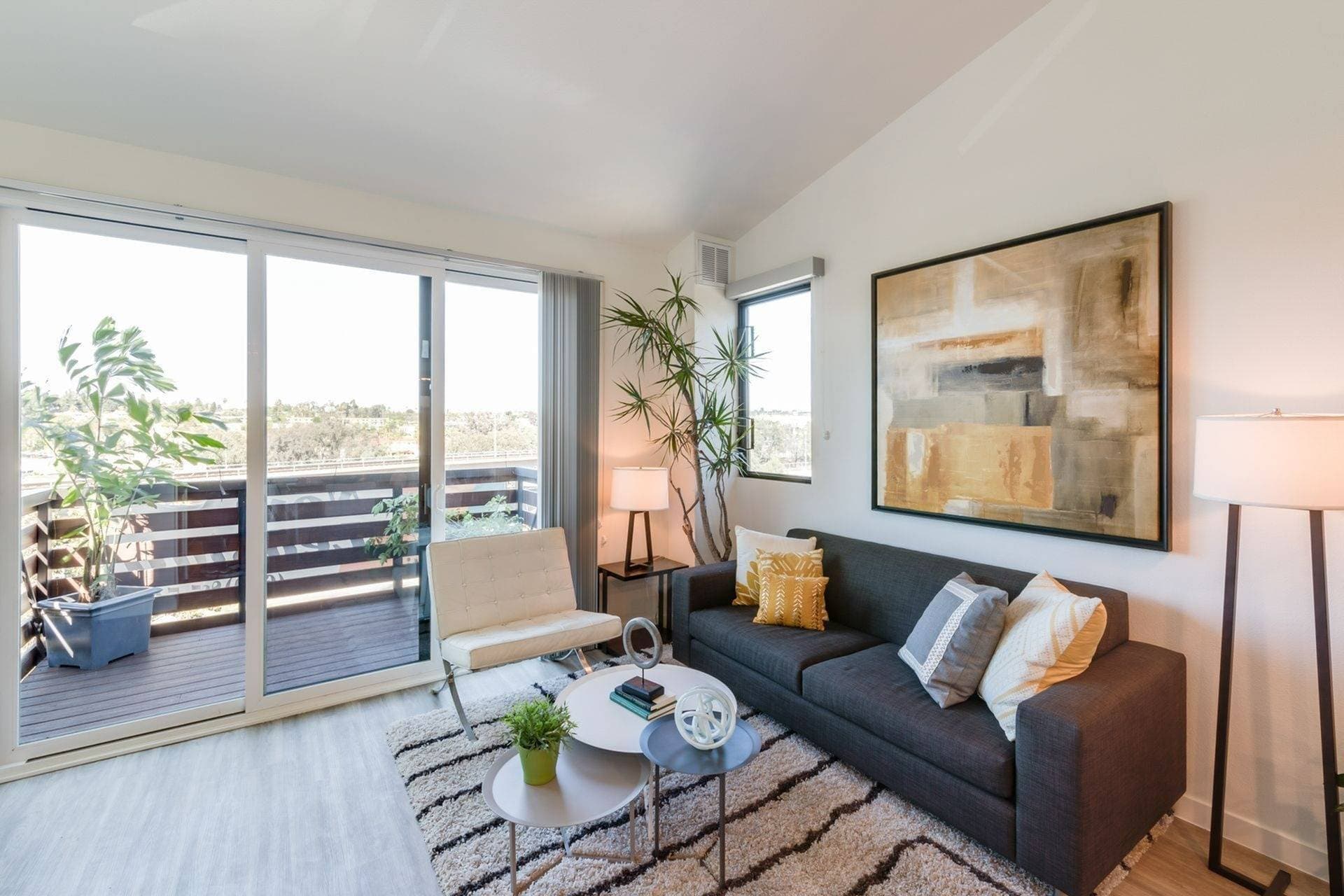 1 Bed / 1 Bath