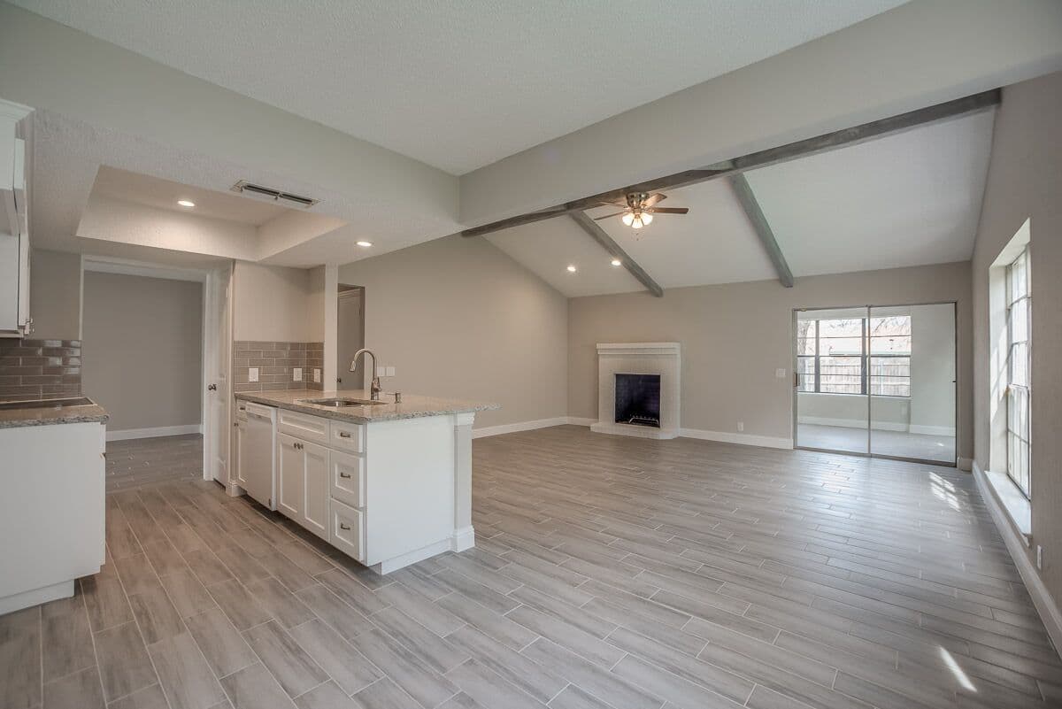 2311 Blackhaw Ct