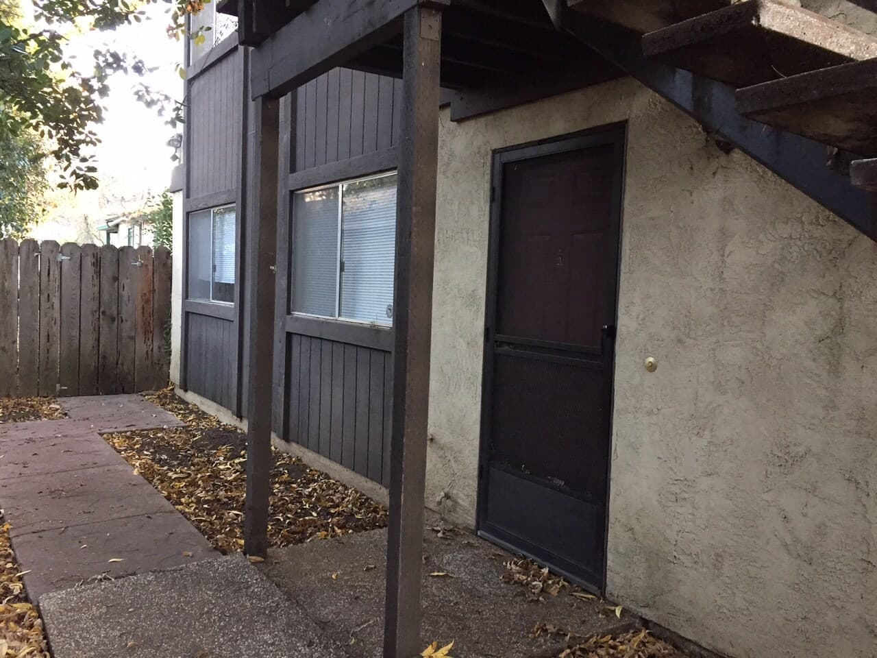 1279 Citrus Ave