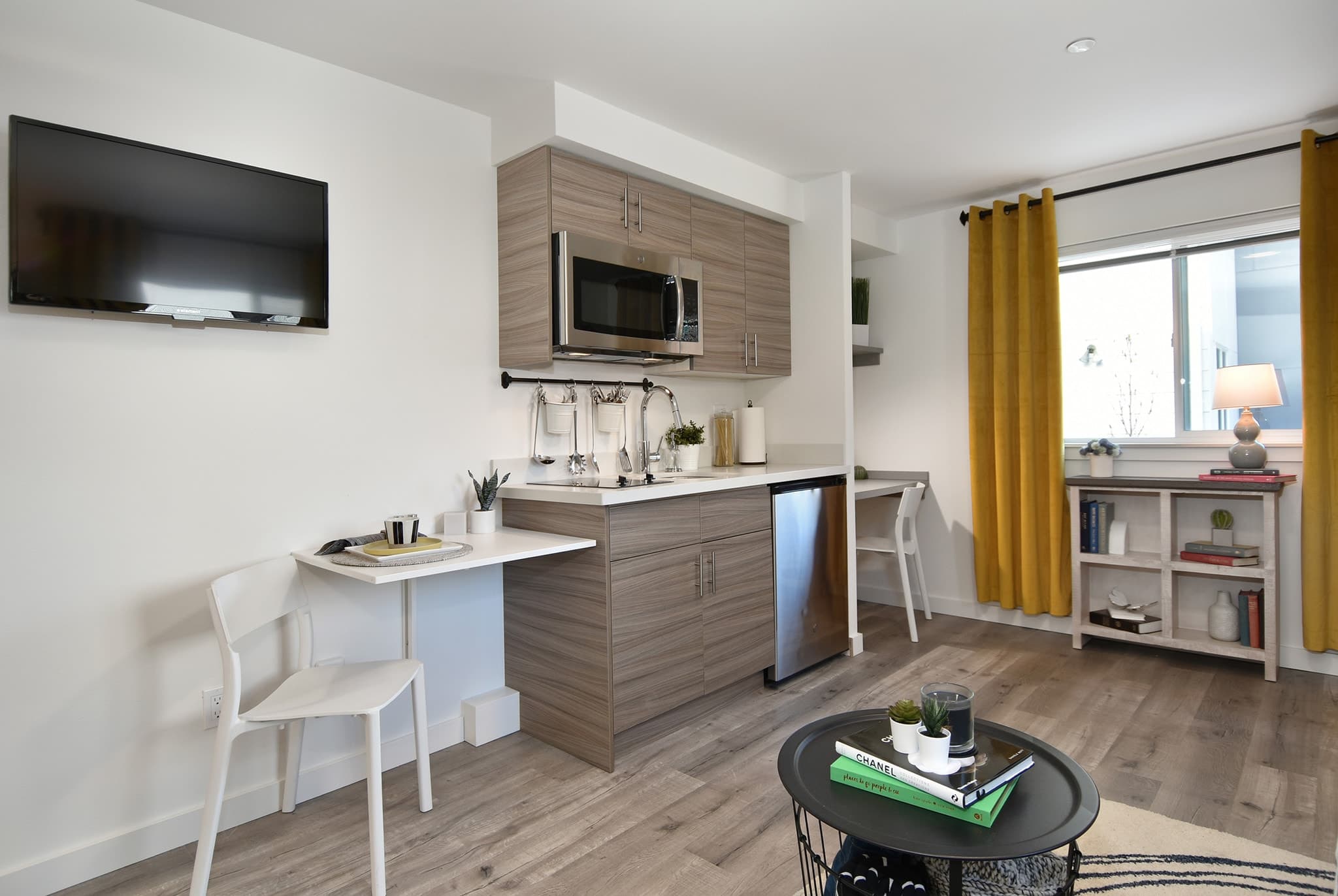 U20 Apartments