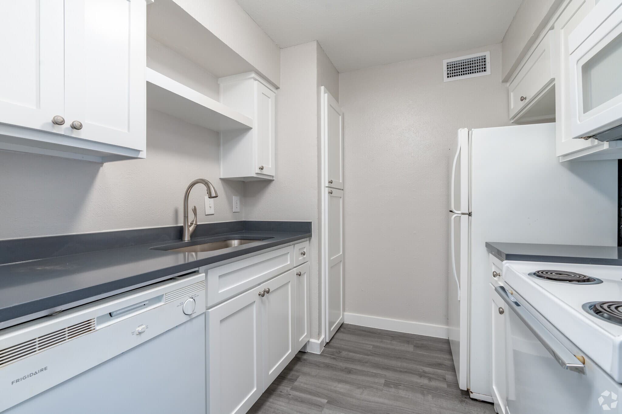 Gazebo Apartments