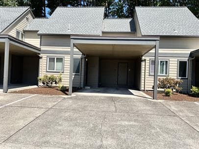 1232 SW Maple Tree Ct