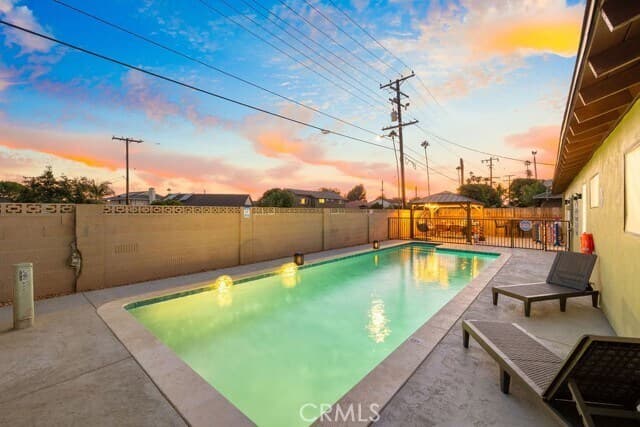 632 Kenoak Dr