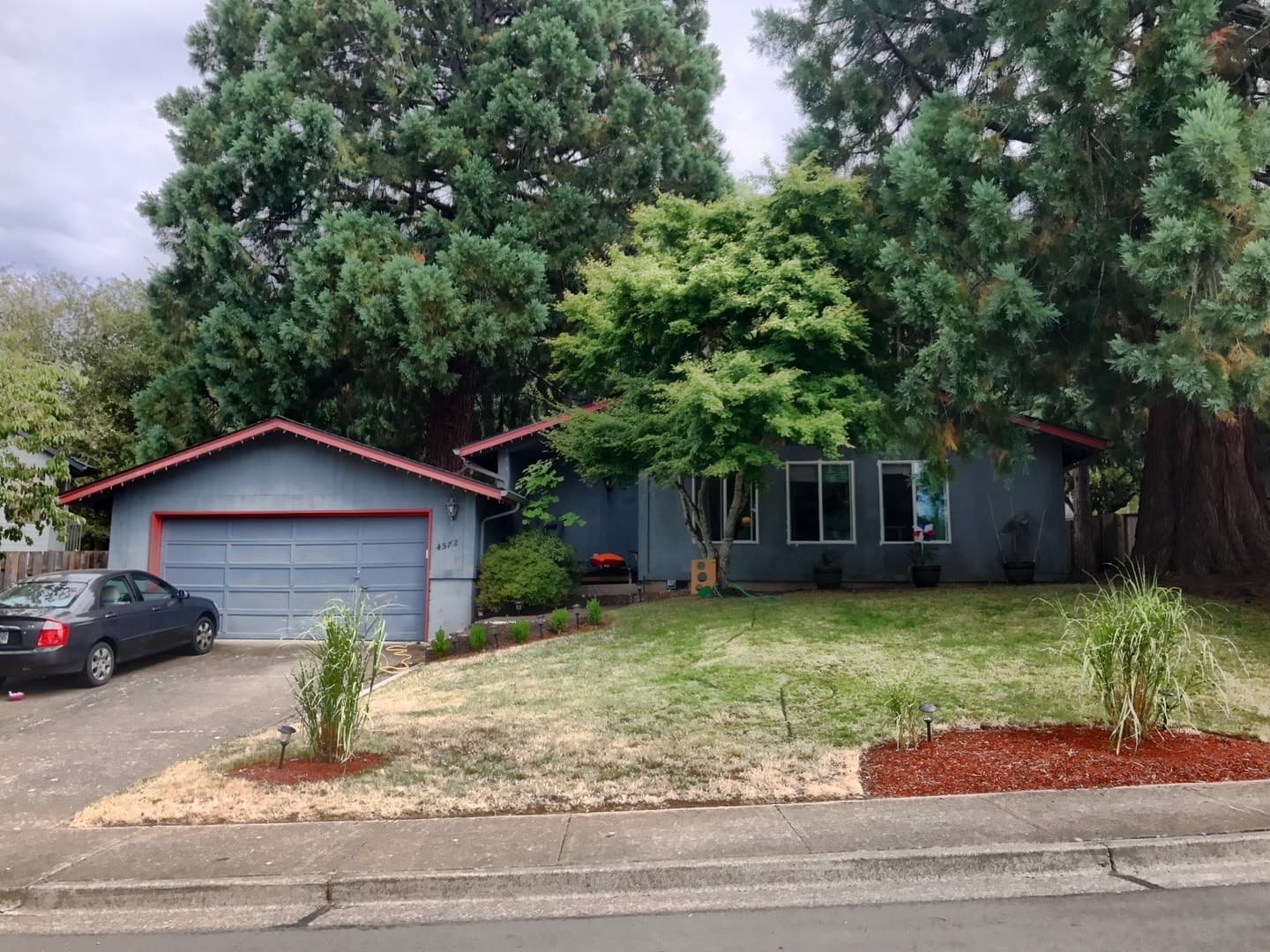 4572 NW Elmwood Dr