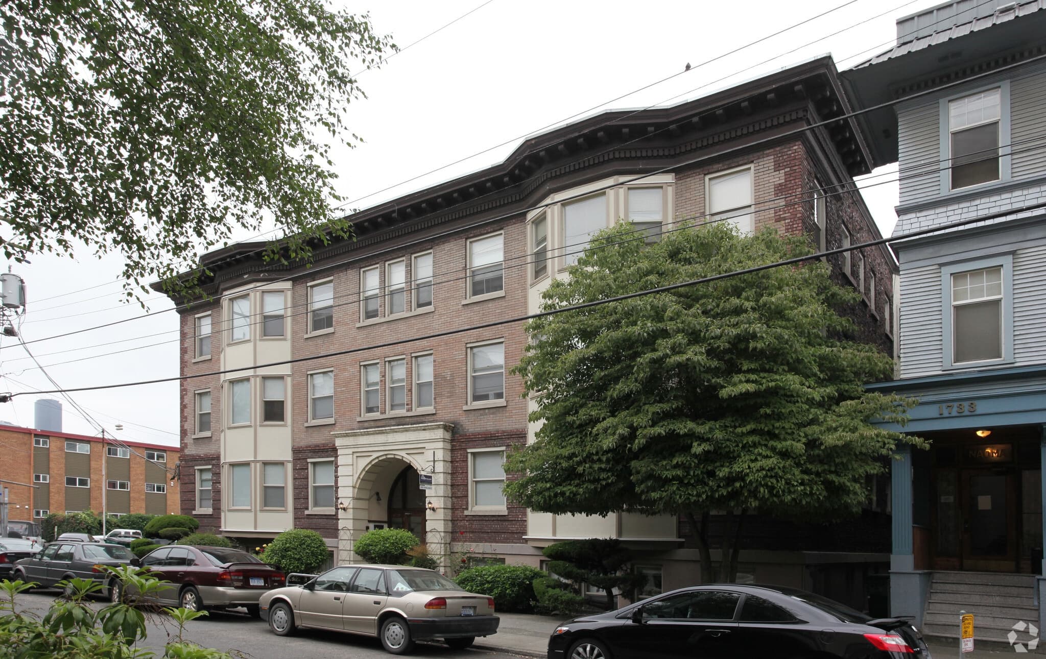 Rialto Court Apartments