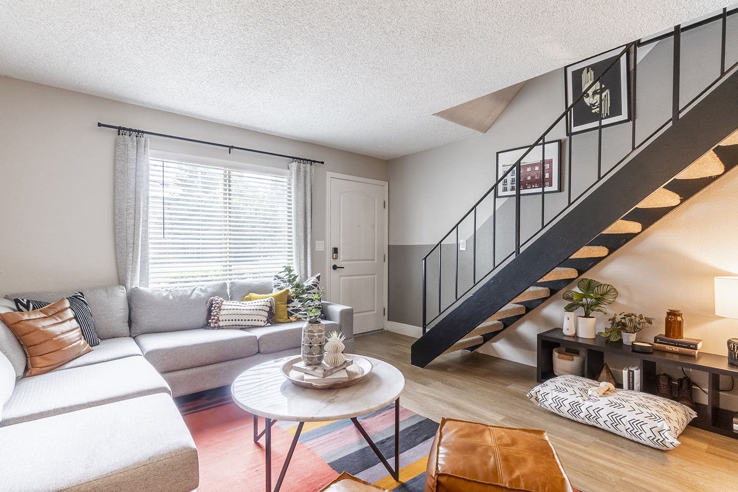 The Luxe Apartments
