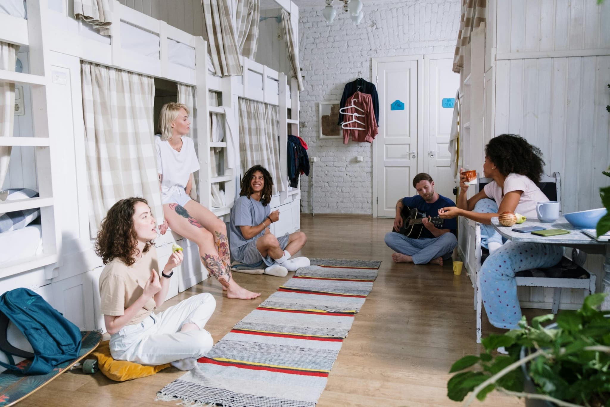 Student Housing vs. Regular Apartments Near U of U: Which Is Actually Better?