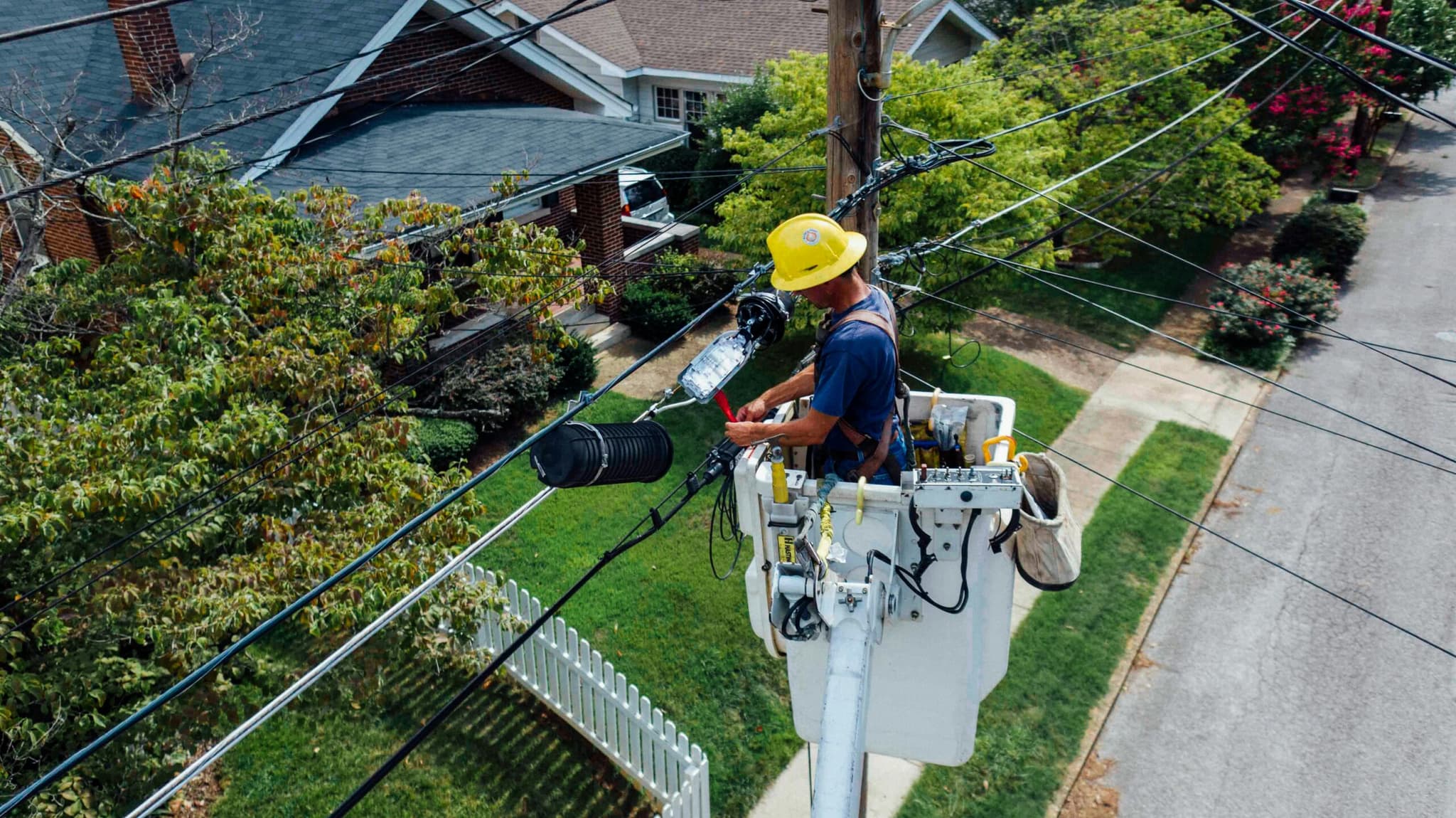 Average Utility Costs for Student Apartments in Chico, CA (PG&E, Internet, Water)