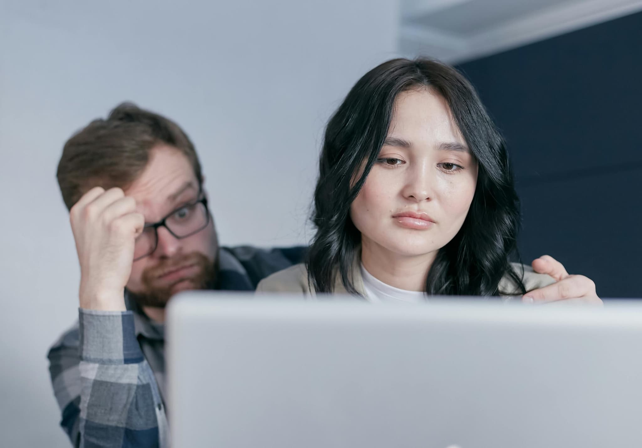 Why You Can't Trust Apartment Websites (And How to Read Reviews That Actually Matter)