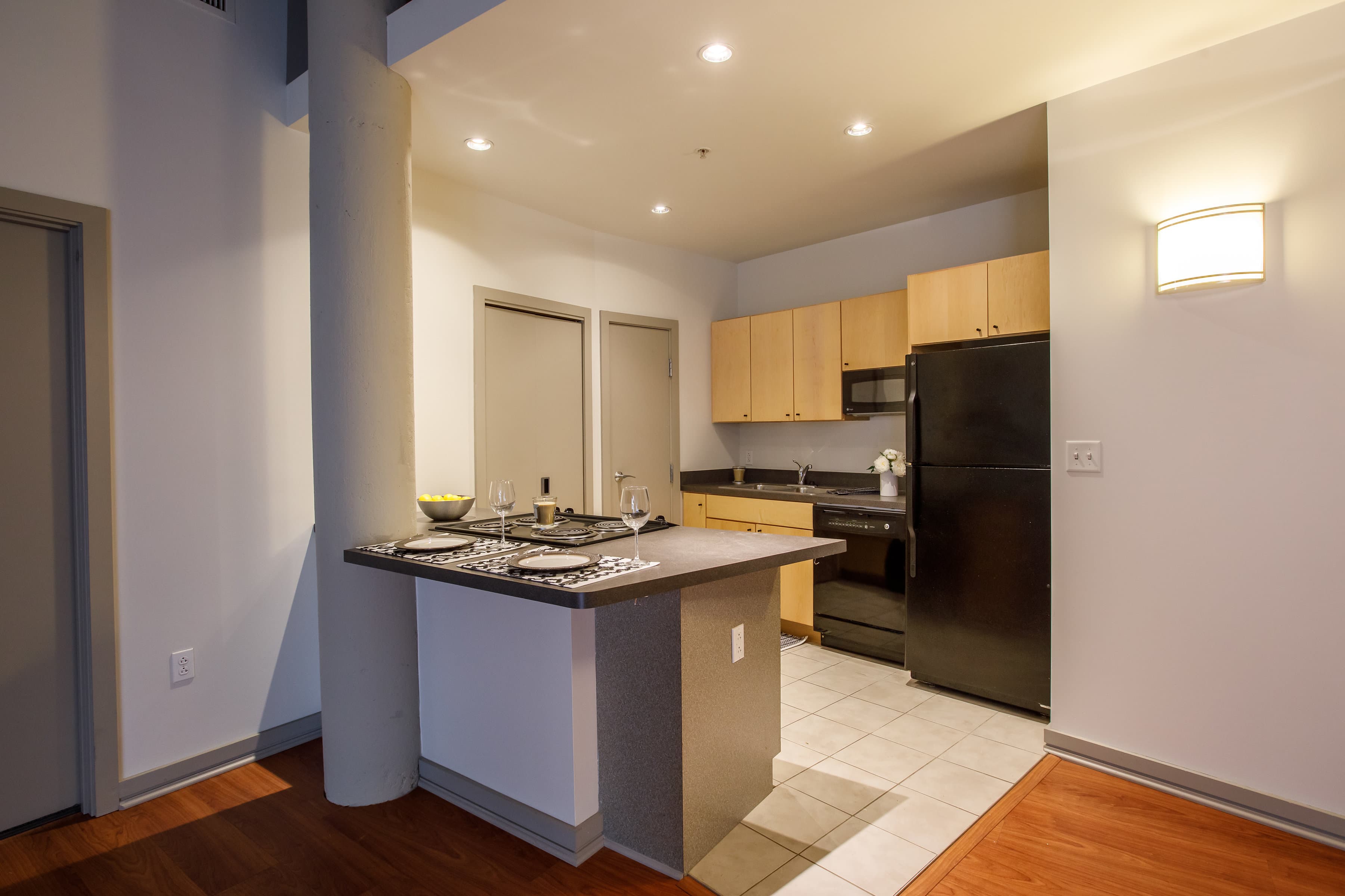 204 - One Bedroom Loft in the Heart of Downtown