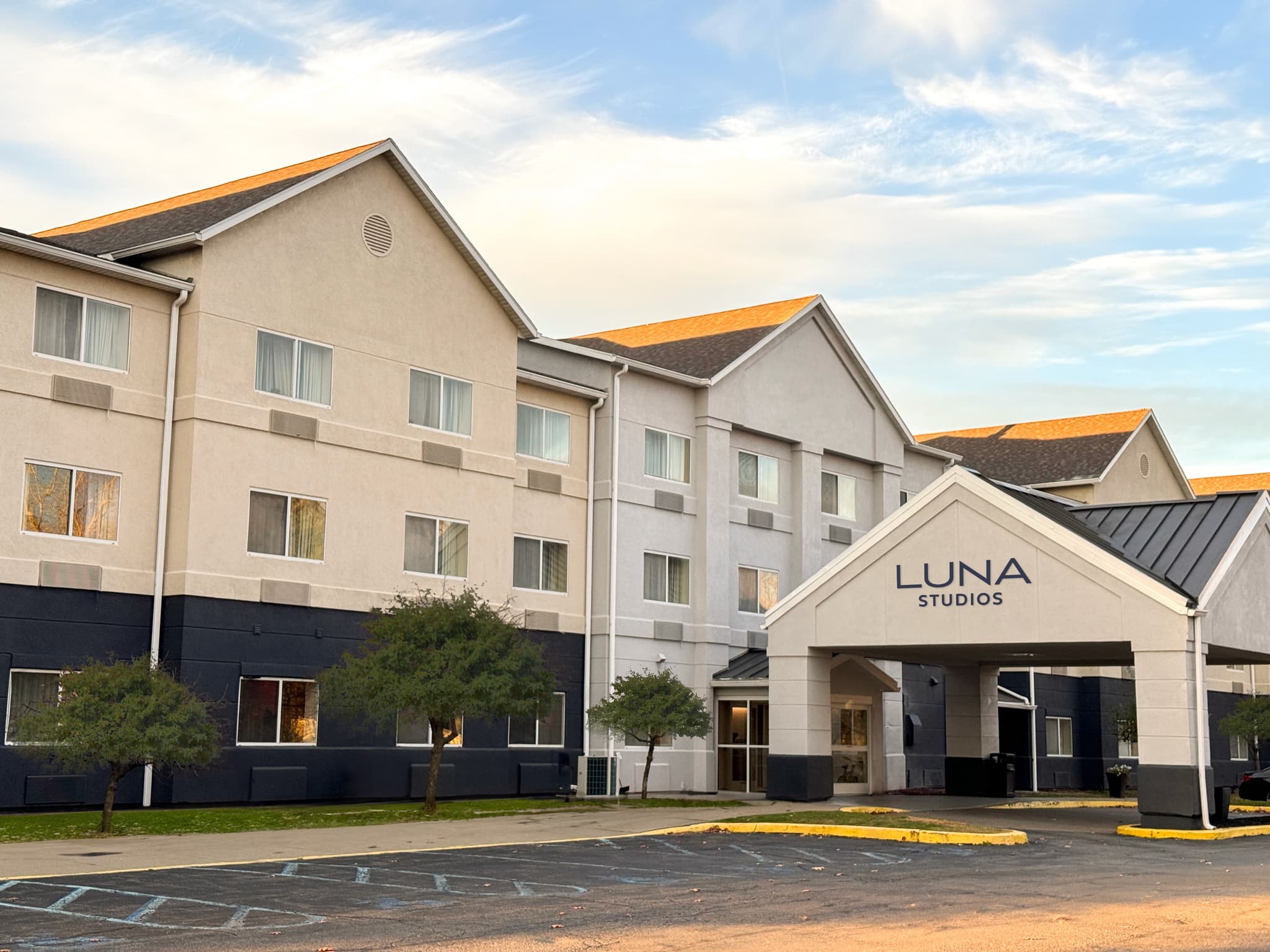 Luna Studios
