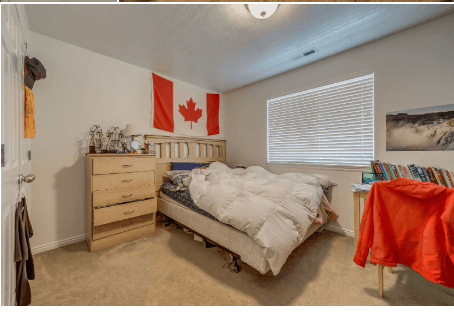 Spacious private room near campus, stadium