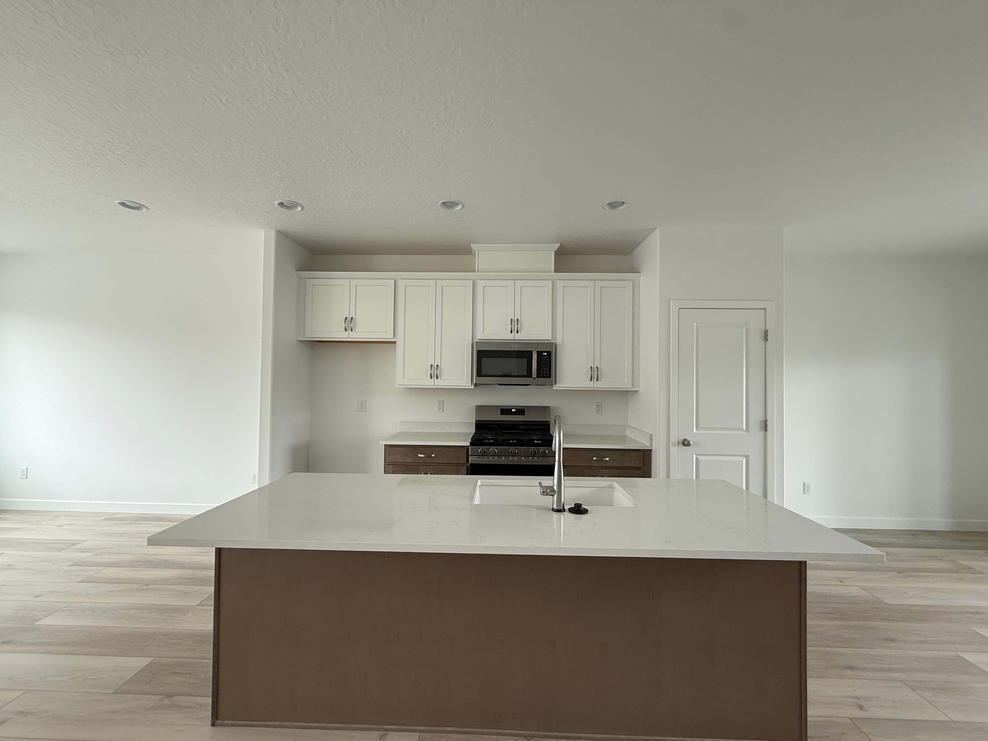 Private Room and Bathroom Near Frontrunner in New Build