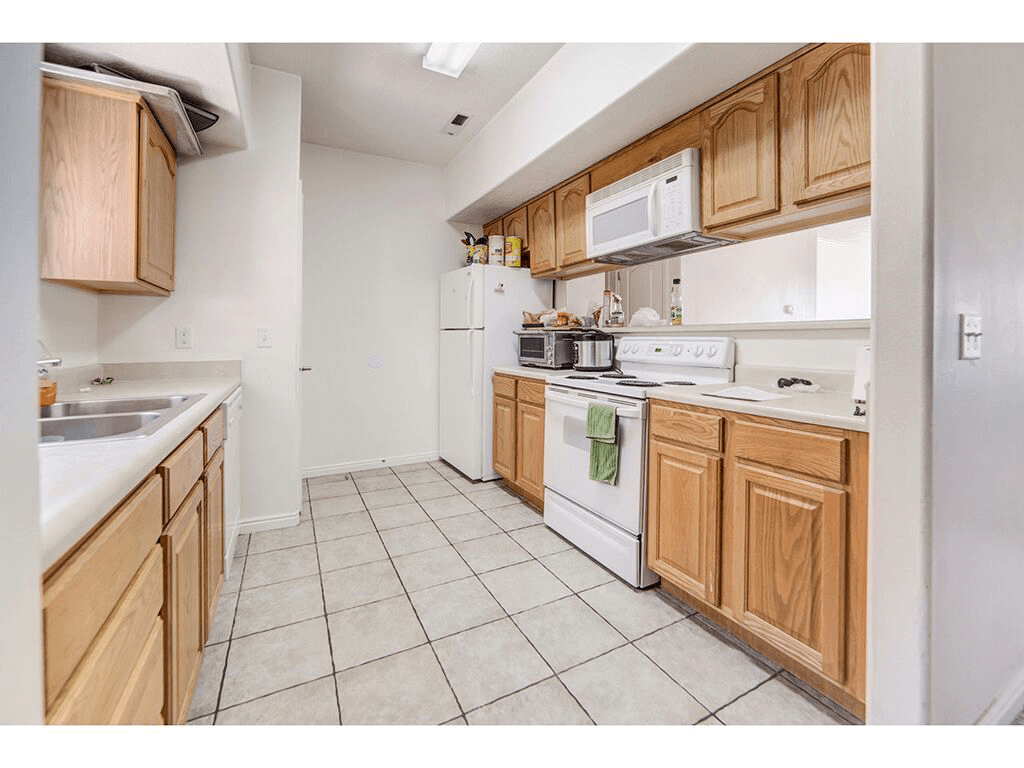 Female private room near BYU campus