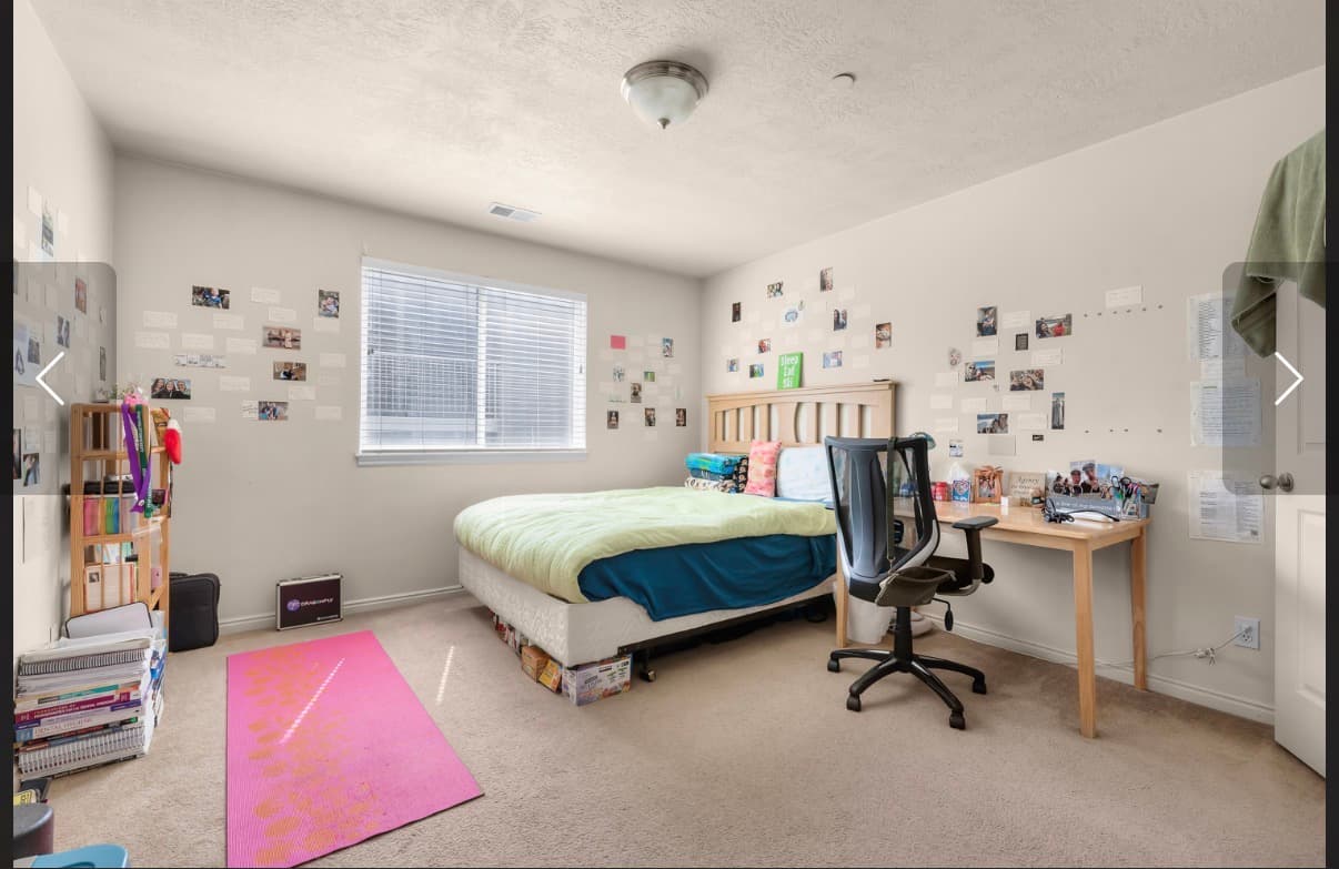Private Room with Walk in Closet