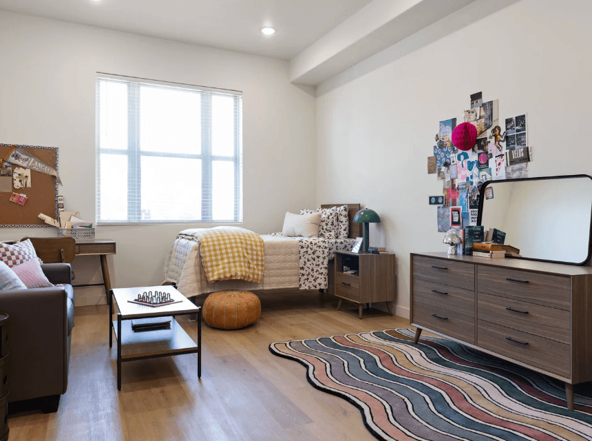 Gorgeous Studio Apartment on University of Utah Campus (Full apartment Building! In high demand!) please reach out to me if interested:)