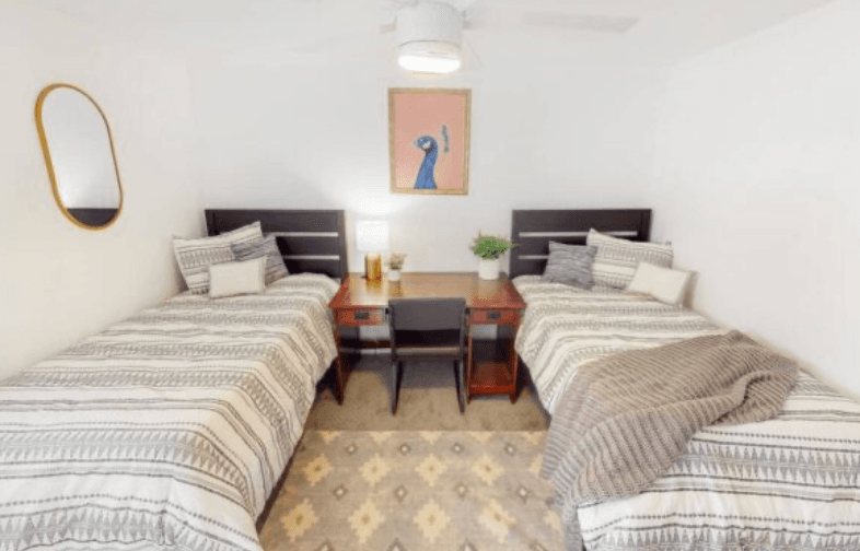 Super cute shared room available asap!!!