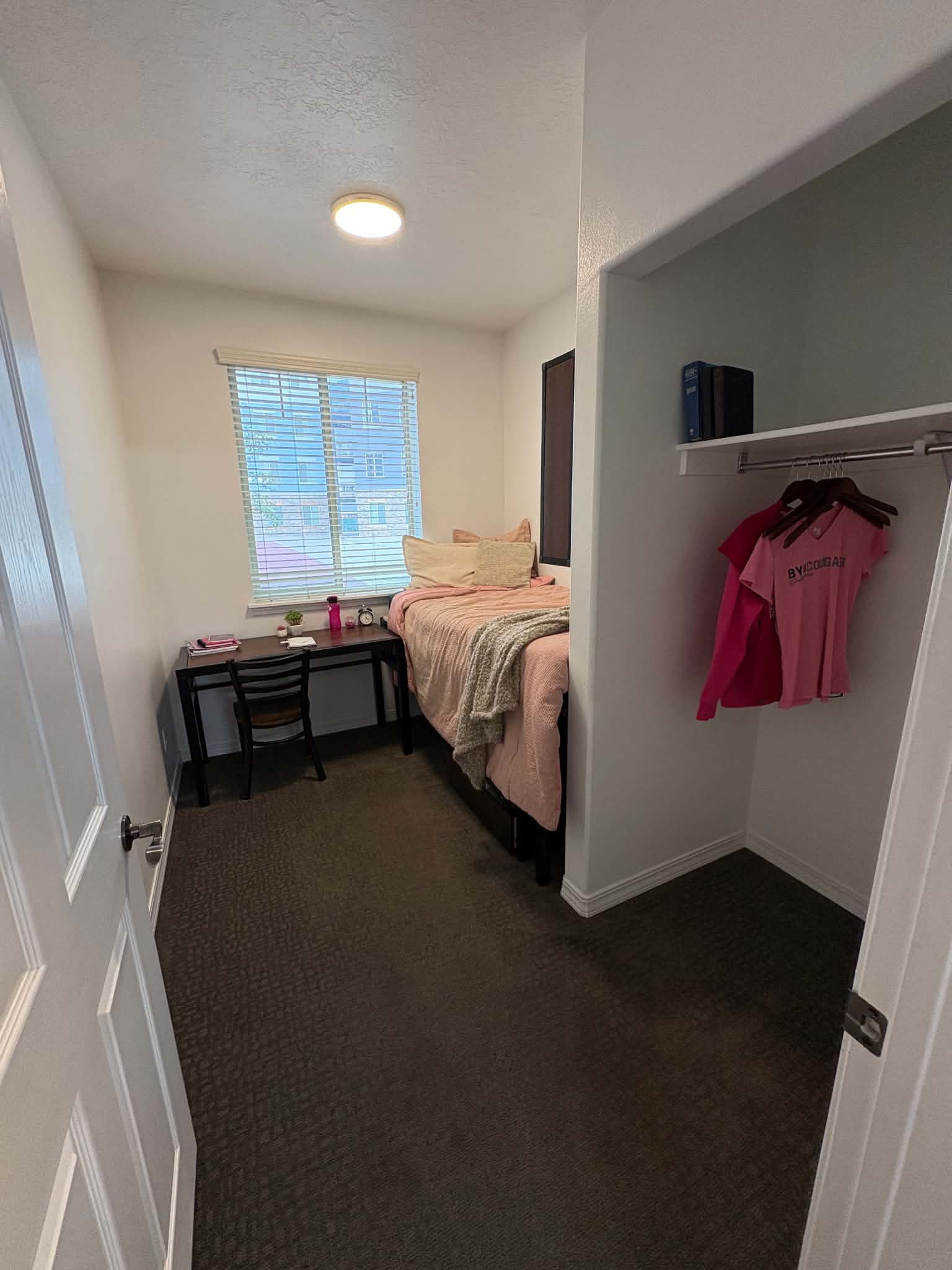 4 Bedroom, 2 Bathroom Apartment – Only $699 Per Person