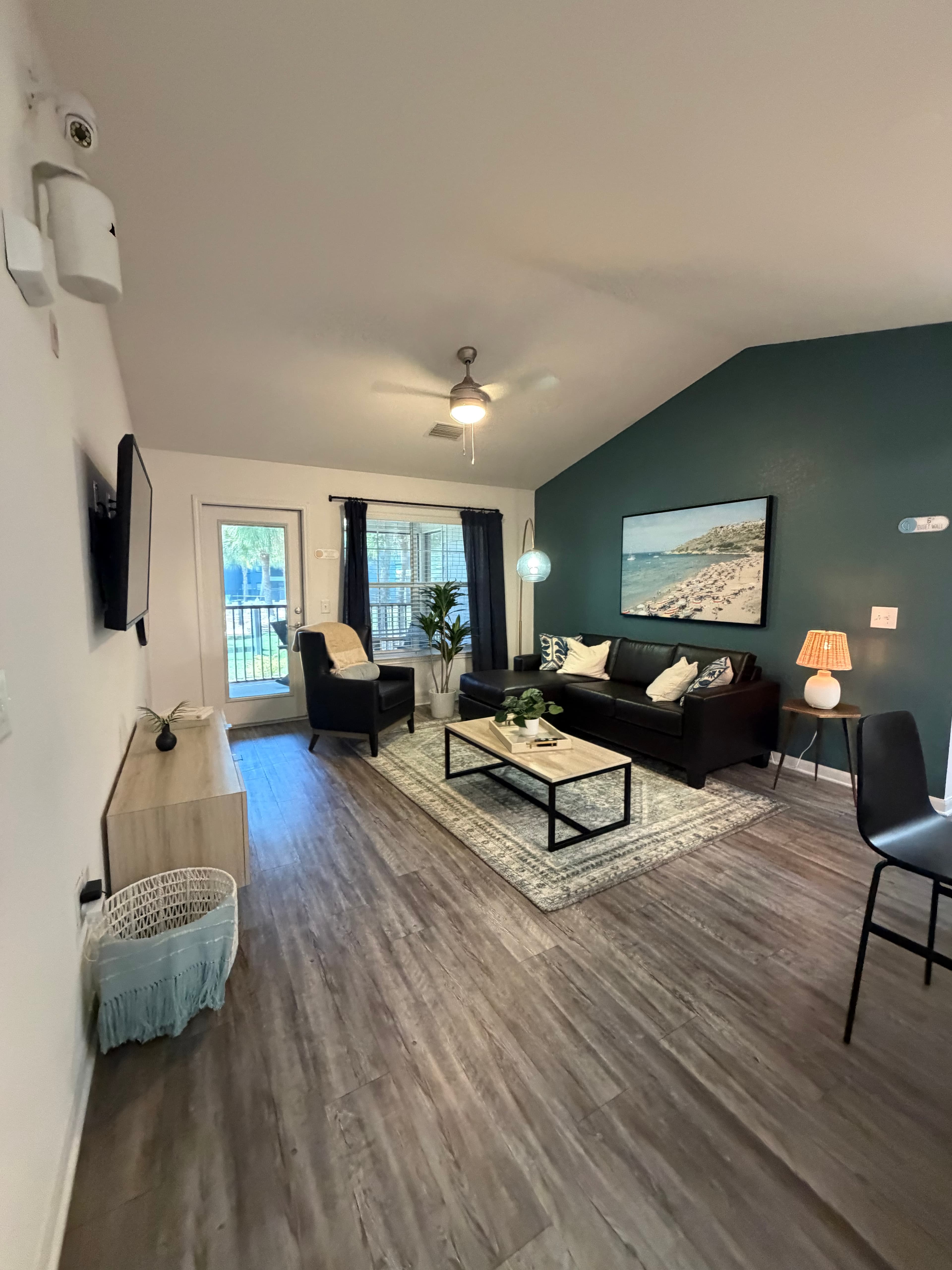Lease Takeover Available – Cabana Beach Apartments Gainesville – Female Matching – $672/month
