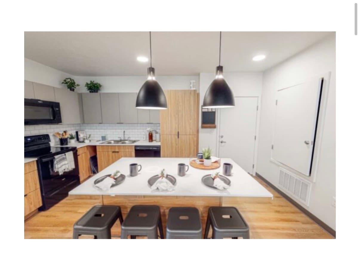 Spacious Private Room with Attached Bathroom